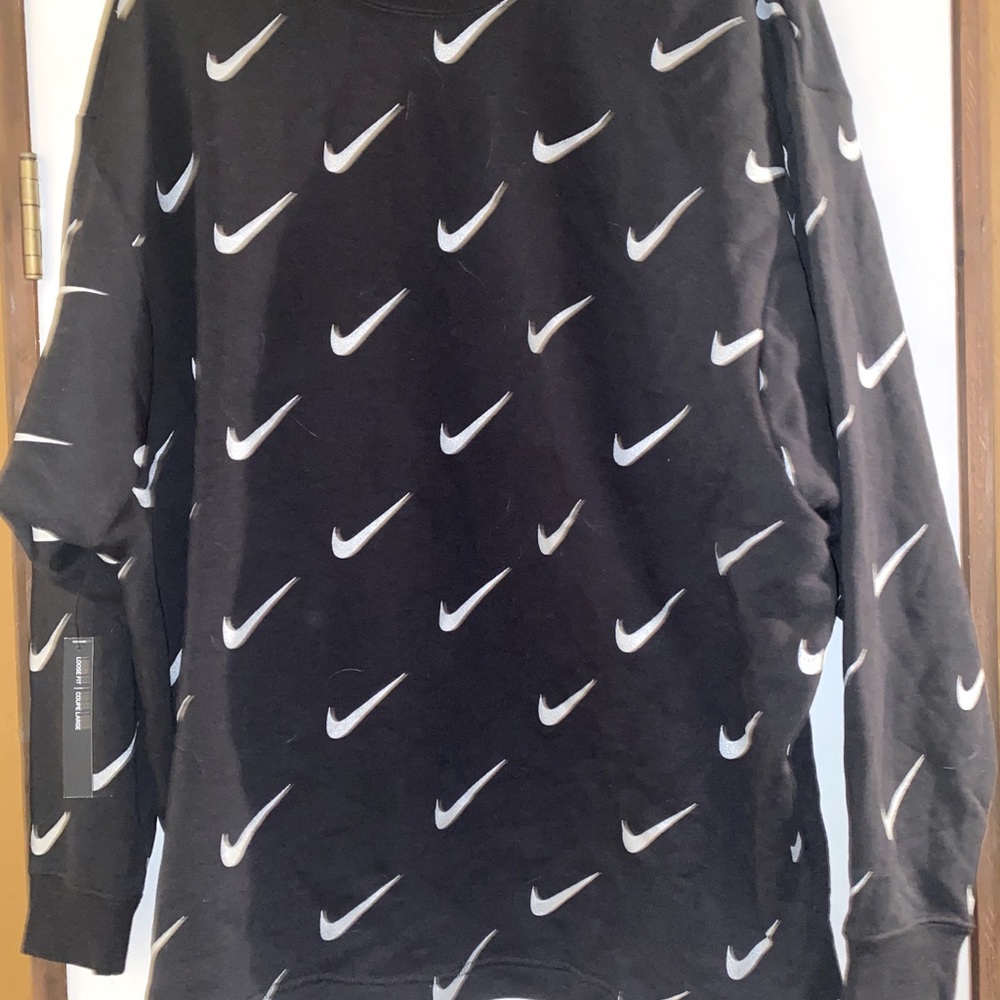 Nike Logo Pullover